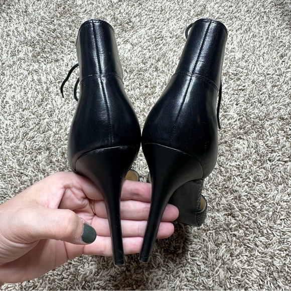Nine West Thelimito Pointed Toe Ankle Strap Pump Heels In Black - Picture 4 of 8
